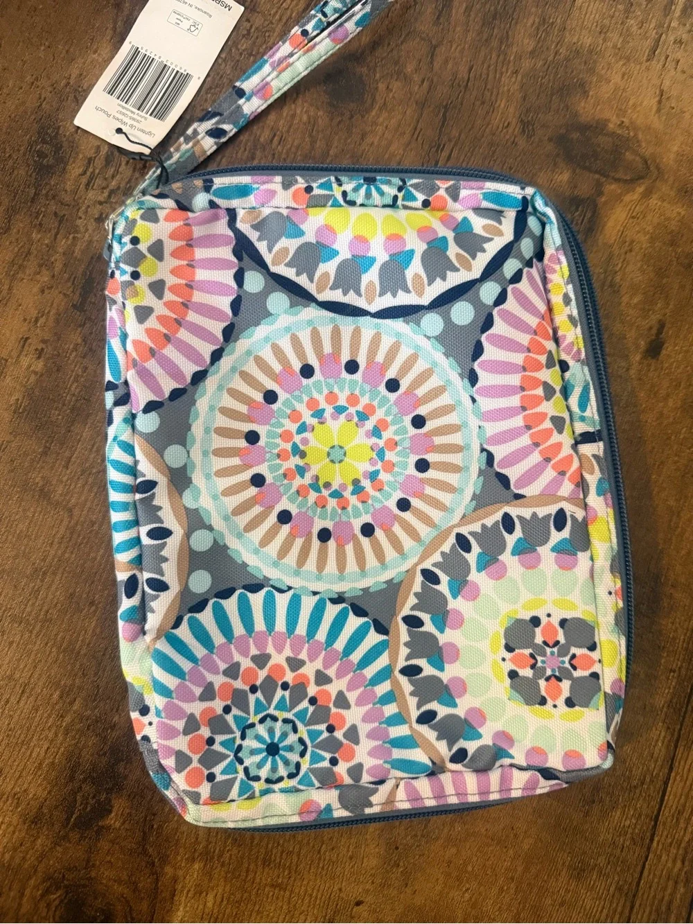 Vera Bradley Wipes Pouch Lighten Up Sunny Medallion MSRP $45